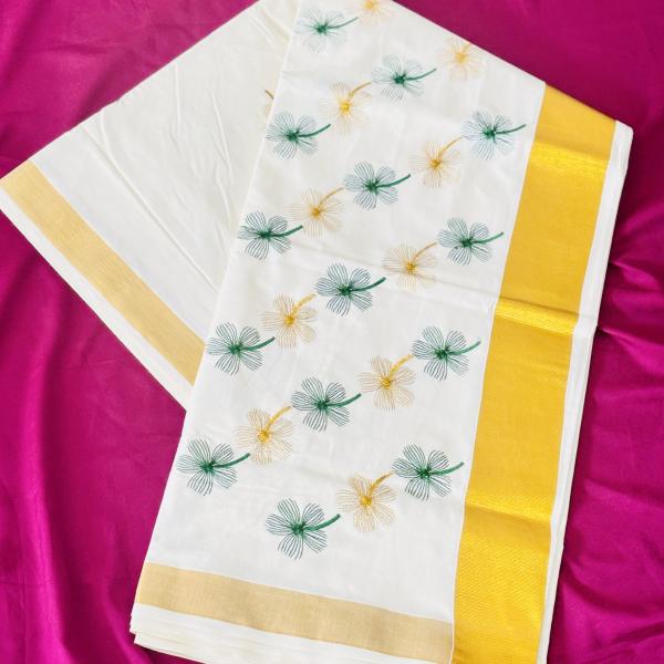 Kerala Traditional Kasavu Saree